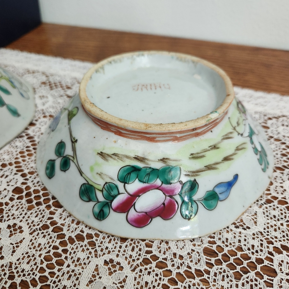 Vintage 19th Century Chinese Tongzhi Porcelain 8-side Rice Bowl with Rooster - Picture 10 of 13